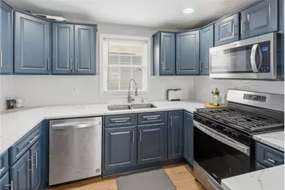 135 Seamans Street #1, Providence, RI 02908 - Photo 12