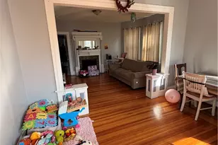 75 Sumter St, Providence, RI 02907 - Photo 8
