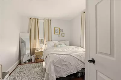 22 Summer Street, Newport, RI 02840 - Photo 16