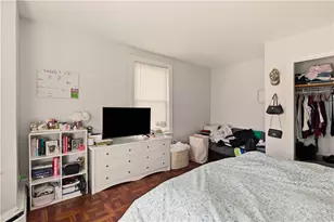 22 Summer St, Newport, RI 02840 - Photo 28