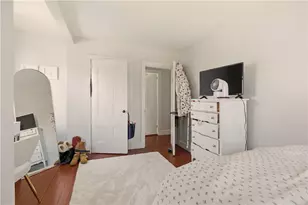22 Summer St, Newport, RI 02840 - Photo 18