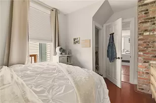 22 Summer St, Newport, RI 02840 - Photo 16