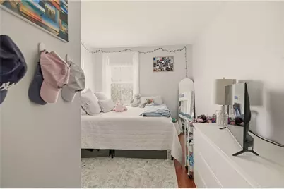22 Summer Street, Newport, RI 02840 - Photo 14