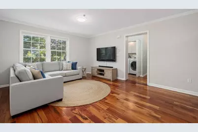 231 Maple Avenue #204, Newport, RI 02840 - Photo 10