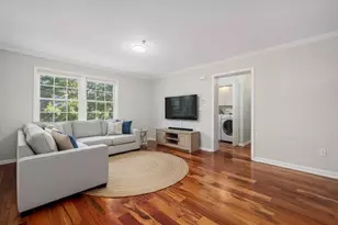 231 Maple Ave, Newport, RI 02840 - Photo 10