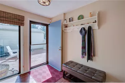 35 Seabreeze Lane, Bristol, RI 02809 - Photo 6