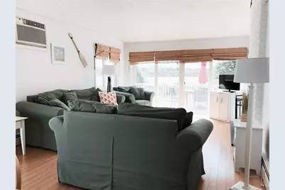 10 Burbank Avenue, Narragansett, RI 02882 - Photo 14