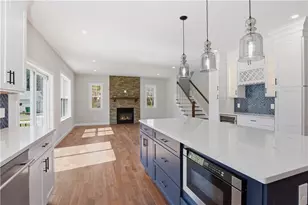 281 Essex Rd, North Kingstown, RI 02852 - Photo 22