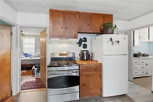 5 Minoru St, Smithfield, RI 02917 - Photo 4