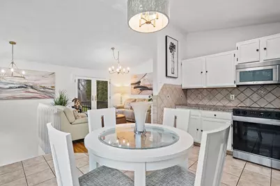 6 Tennyson Road, Warwick, RI 02888 - Photo 14