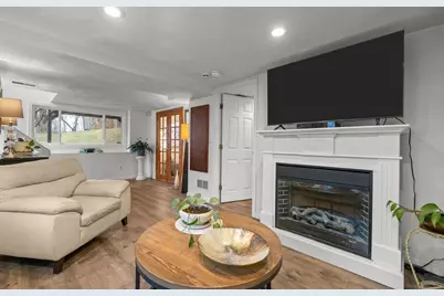 6 Tennyson Road, Warwick, RI 02888 - Photo 28