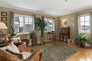 677 Metacom Ave, Bristol, RI 02809 - Photo 16