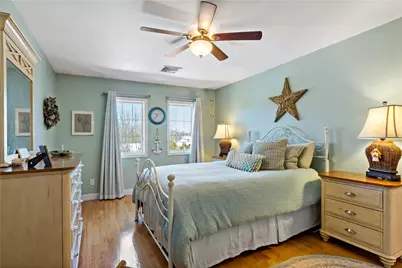 677 Metacom Avenue #64, Bristol, RI 02809 - Photo 18