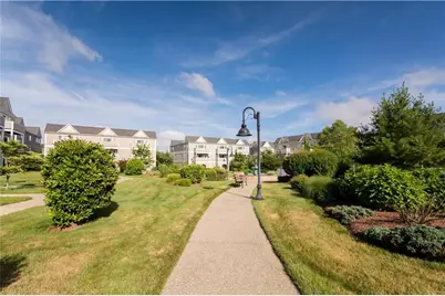 677 Metacom Avenue #64, Bristol, RI 02809 - Photo 36