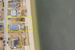 360 Shawomet Ave, Warwick, RI 02889 - Photo 40