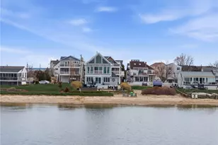 360 Shawomet Ave, Warwick, RI 02889 - Photo 4