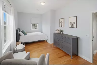 360 Shawomet Avenue, Warwick, RI 02889 - Photo 26