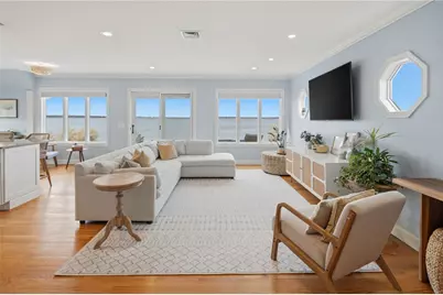 360 Shawomet Avenue, Warwick, RI 02889 - Photo 8