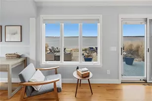 360 Shawomet Ave, Warwick, RI 02889 - Photo 12