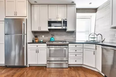 453 Angell Street, Providence, RI 02906 - Photo 20