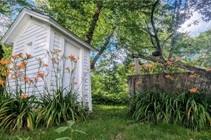 55 Hopkins Hollow Rd, Coventry, RI 02827 - Photo 6