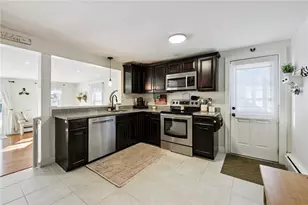 27 Linwood Rd, Cumberland, RI 02864 - Photo 6