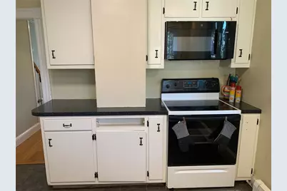 16 Grafton Street, Newport, RI 02840 - Photo 8