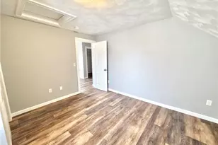 41 Benefit St, Pawtucket, RI 02861 - Photo 6