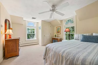 141 Narragansett Avenue #2C, Newport, RI 02840 - Photo 10