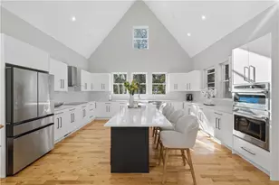 270 Brayton Rd, Tiverton, RI 02878 - Photo 4