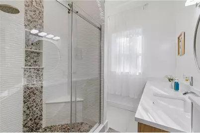 270 Brayton Road, Tiverton, RI 02878 - Photo 10
