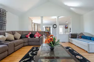 14 Longbrook Dr, Cumberland, RI 02864 - Photo 10