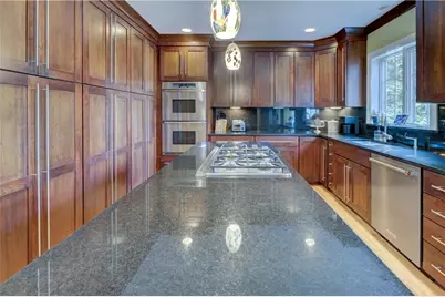 154 Lincoln Avenue, Barrington, RI 02806 - Photo 12