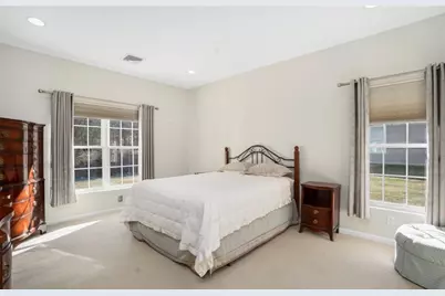 21 Cambridge Circle, Smithfield, RI 02917 - Photo 8