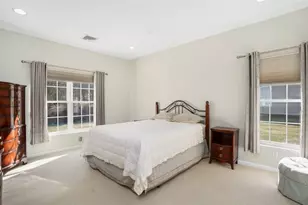 21 Cambridge Cir, Smithfield, RI 02917 - Photo 8