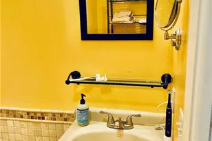 11 College Hill Rd, Warwick, RI 02886 - Photo 26