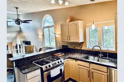 11 College Hill Road #5B, Warwick, RI 02886 - Photo 12