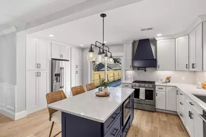 9 Whitwell Place, Newport, RI 02840 - Photo 16