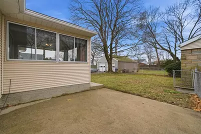 80 Maplecrest Drive, Pawtucket, RI 02861 - Photo 34