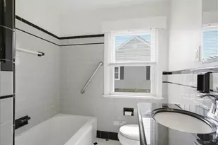 80 Maplecrest Dr, Pawtucket, RI 02861 - Photo 24