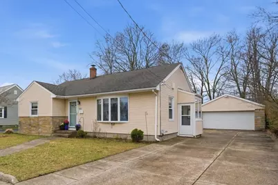 80 Maplecrest Drive, Pawtucket, RI 02861 - Photo 2