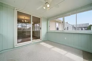 80 Maplecrest Dr, Pawtucket, RI 02861 - Photo 26