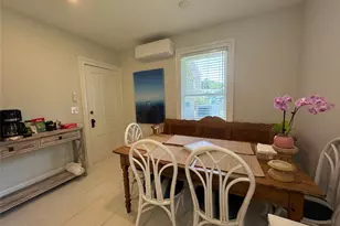 8 Barney St, Newport, RI 02840 - Photo 6