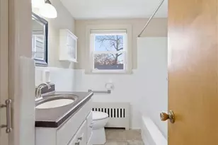 28 Glenbrook Rd, Warwick, RI 02889 - Photo 24