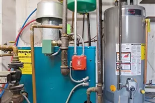 28 Glenbrook Rd, Warwick, RI 02889 - Photo 30