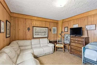 81 Sprague Street, Portsmouth, RI 02871 - Photo 24