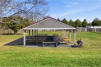 81 Sprague Street, Portsmouth, RI 02871 - Photo 8