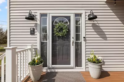 14 Hulls Court, Jamestown, RI 02835 - Photo 6