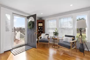 14 Hulls Ct, Jamestown, RI 02835 - Photo 8