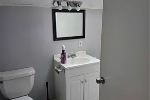 33 Young St, Pawtucket, RI 02860 - Photo 36